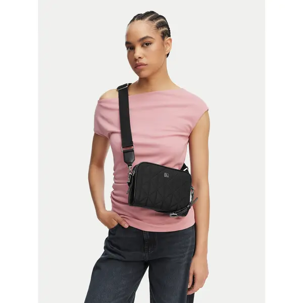 Calvin Klein Torbica Calvin Klein Emblem Aop Jacquard Bucket LV04F3648G Crna