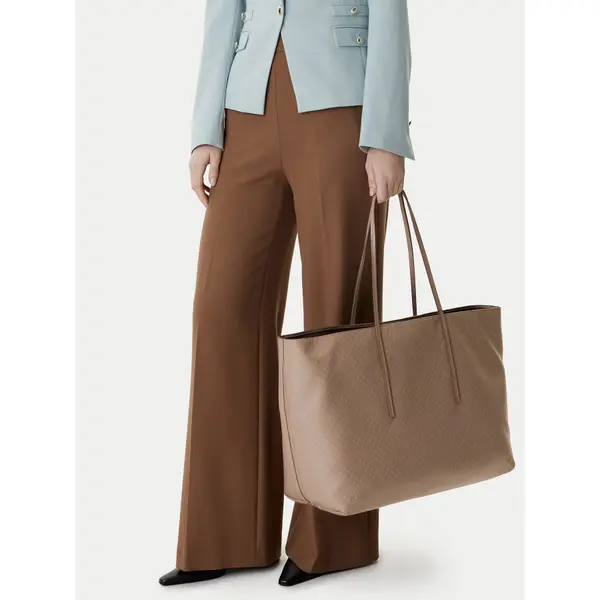 Calvin Klein Torbica Calvin Klein Emblem Aop Large Tote W/ Pouch LV04F3364G Bež