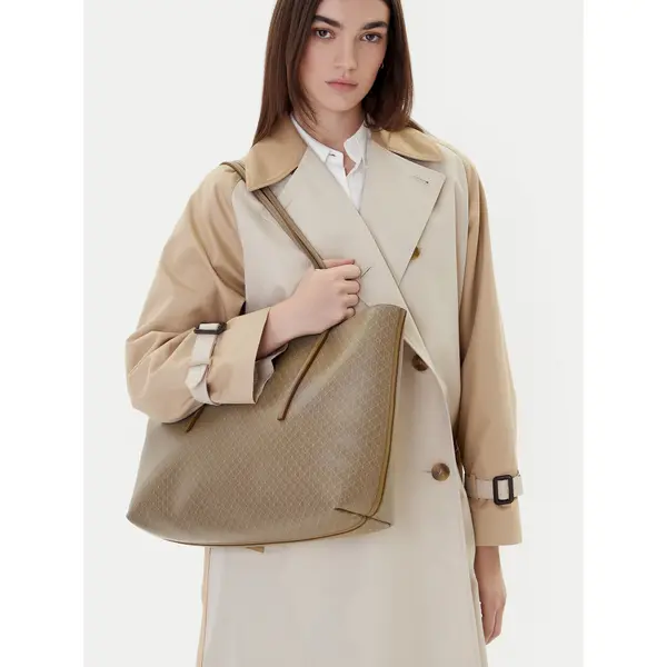 Calvin Klein Torbica Calvin Klein Emblem Aop Tote W/ Pouch LV04F3266G Bež
