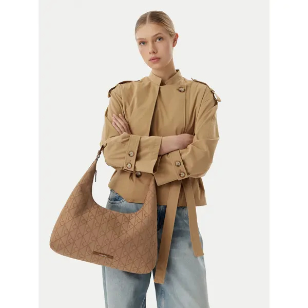 Calvin Klein Torbica Calvin Klein Emblem Jacquard LV04F3635G Smeđa