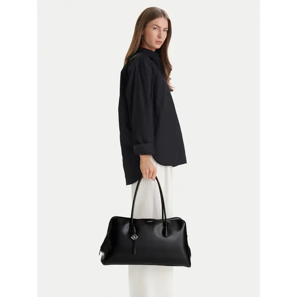 Calvin Klein Torbica Calvin Klein Emblem Trio Large Work Bag LV04F3368G Crna