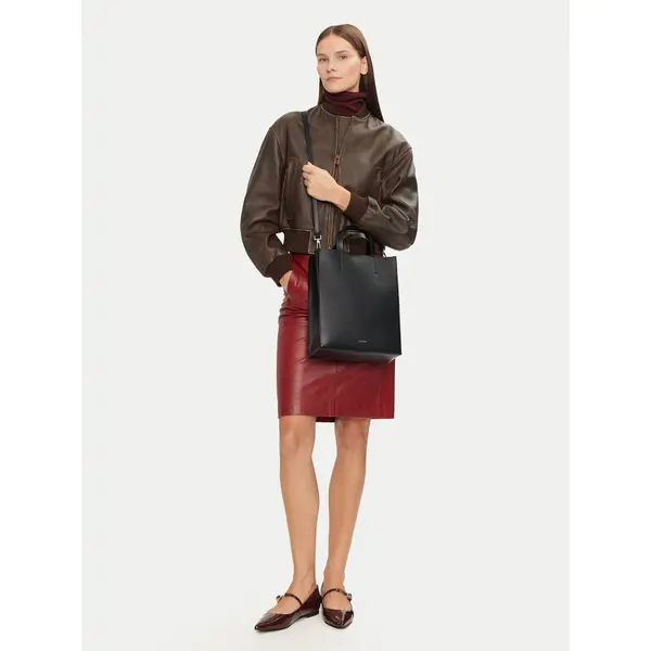 Calvin Klein Torbica Calvin Klein Line Lthr Mini Tote 32 LV04F3002G Crna