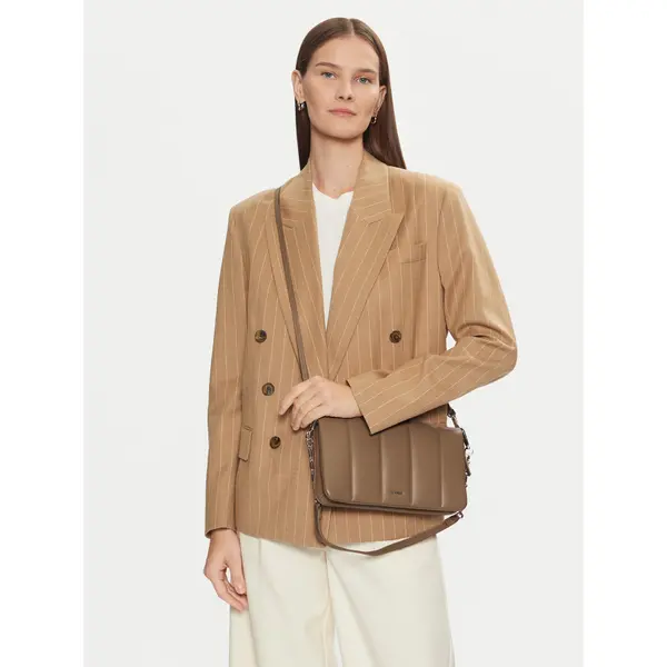 Calvin Klein Torbica Calvin Klein Line Quilt Shoulder Bag K60K612787 Smeđa