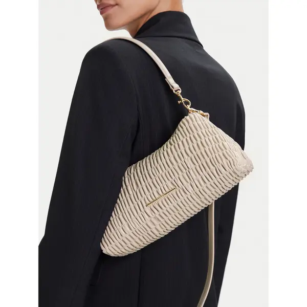 Calvin Klein Torbica Calvin Klein Ruched Drop Shoulder Bag LV04K3088G Bež