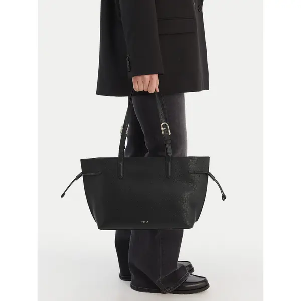 Furla Torbica Furla Ava M WB02069 BX4329 CN 3924S Crna