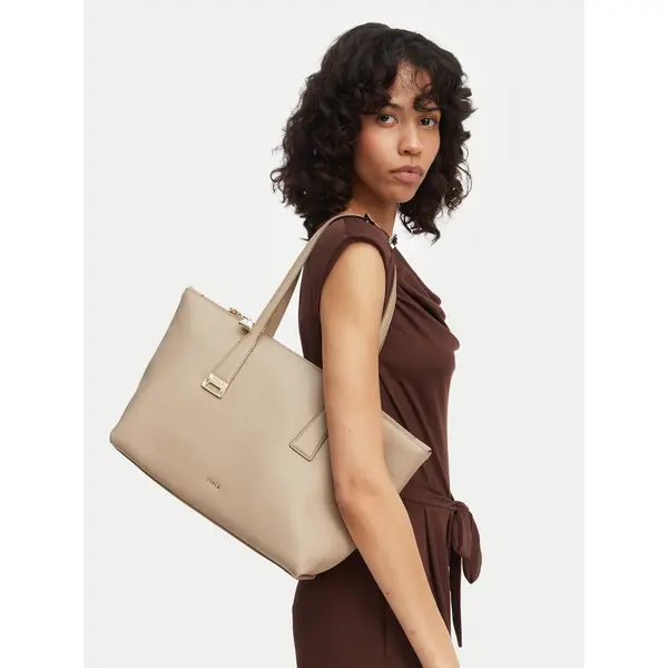 Furla Torbica Furla Olivia M Tote WB01977 HSF000 CN 4488S Bež