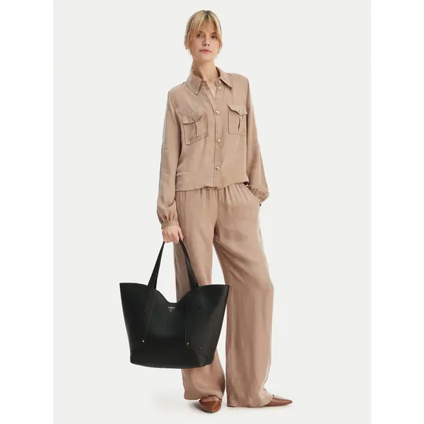 Guess Torbica Guess Darcy HWBG99 14240 Crna