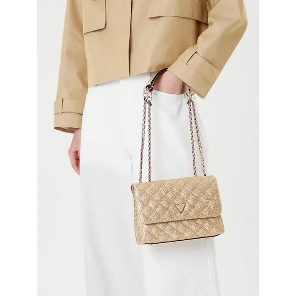 Guess Torbica Guess Giully II HWQW96 73200 Zlatna