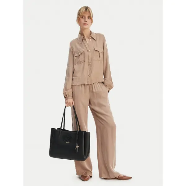 Guess Torbica Guess HWBG99 05230 Crna