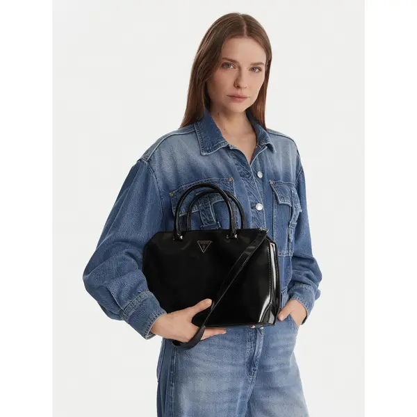 Guess Torbica Guess HWNG94 96060 Crna