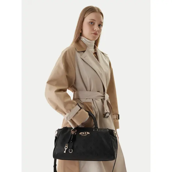 Guess Torbica Guess HWPD99 16070 Crna