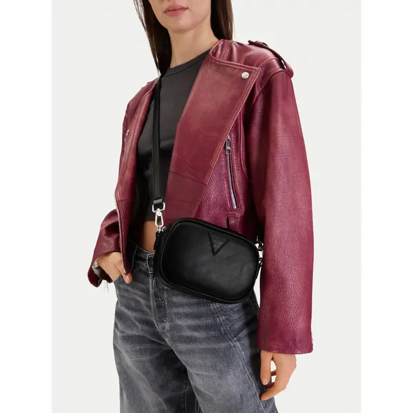 Guess Jeans Torbica Guess Jeans CWBEO-GUESS-B-012-09 Crna