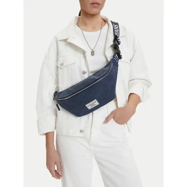 Guess Jeans Torbica Guess Jeans CWBEO-GUESS-B-017-09 Tamnoplava