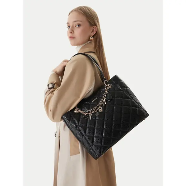 Guess Torbica Guess Libby HWGG99 12250 Crna