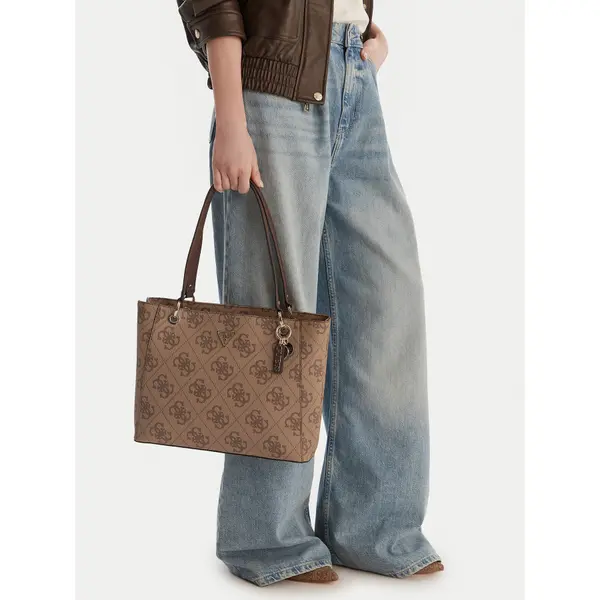 Guess Torbica Guess Noelle II HWSO96 72250 Smeđa
