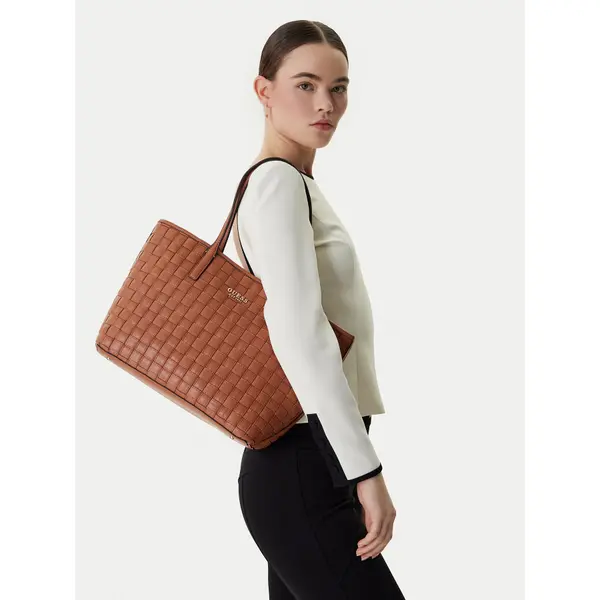 Guess Torbica Guess Sandy HWWG84 18230 Smeđa