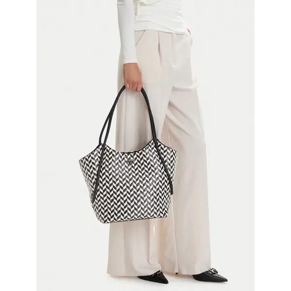 Guess Torbica Guess Tessi HWWG76 91230 Crna