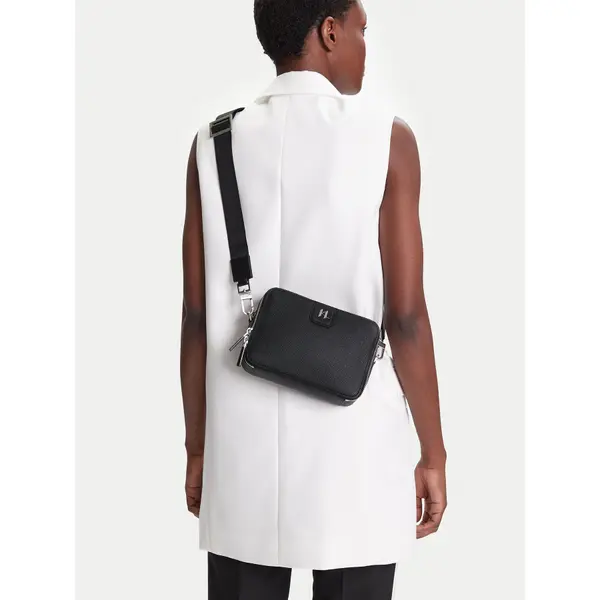 Karl Lagerfeld Torbica KARL LAGERFELD A3M30157 Crna