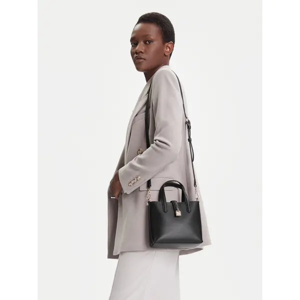 Karl Lagerfeld Torbica KARL LAGERFELD A3W30151 Crna