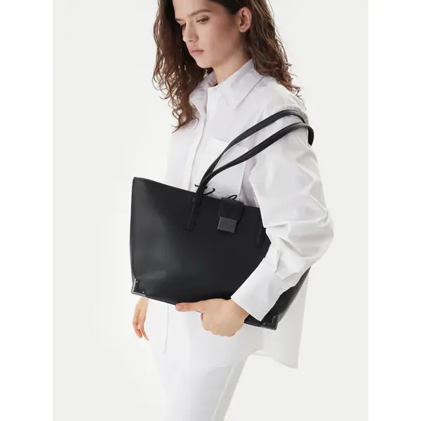 Karl Lagerfeld Torbica KARL LAGERFELD B1W30120 Crna