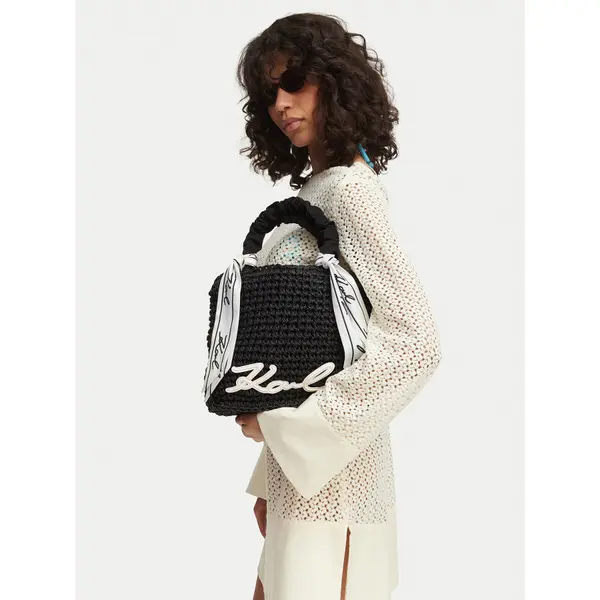 Karl Lagerfeld Torbica KARL LAGERFELD B2W46073 Crna