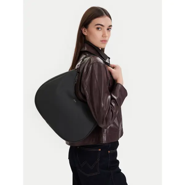 Lacoste Torbica Lacoste Daily City Bag NF5125DZ Crna