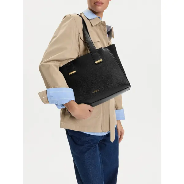 Mexx Torbica MEXX C-MEXX-L-020-08 Crna