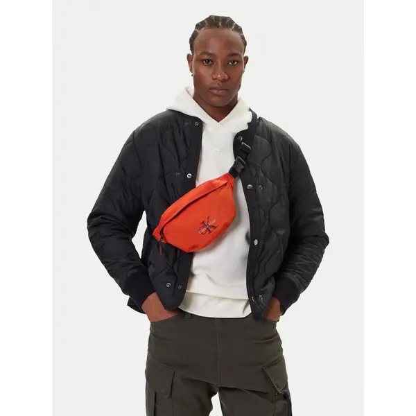 Calvin Klein Torbica oko struka﻿ Calvin Klein Bold Waistbag LV04D3116G Narančasta