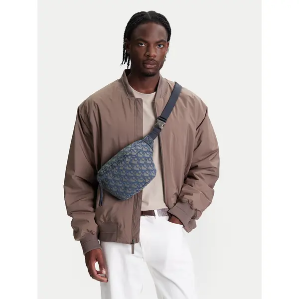 Calvin Klein Jeans Torbica oko struka﻿ Calvin Klein Jeans Unstructured Monogram Waistbag LV04G3177G Svijetloplava