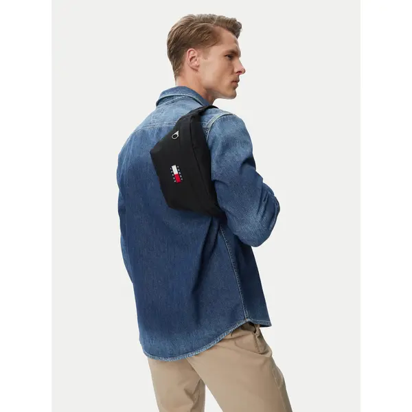Tommy Jeans Torbica oko struka﻿ Tommy Jeans Tjm Ess Daily Bumbag AM0AM14345 Crna