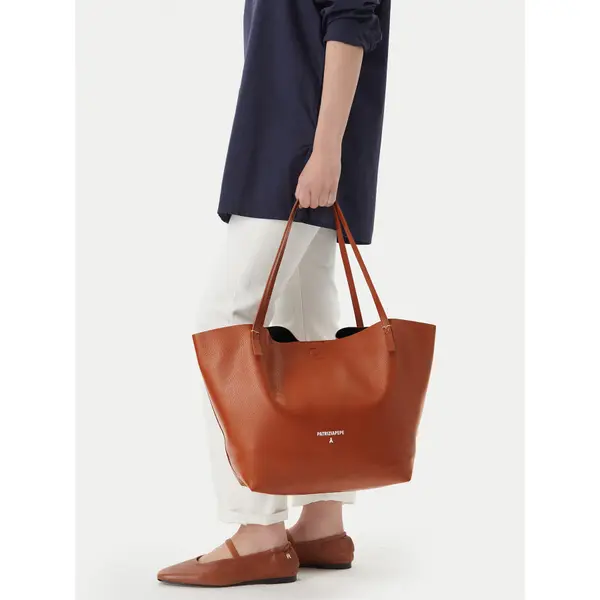 PATRIZIA PEPE Torbica Patrizia Pepe 2B0130/L148-B111 Smeđa