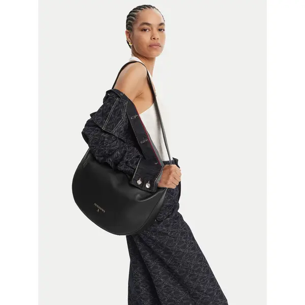 PATRIZIA PEPE Torbica Patrizia Pepe 8B0278/L164-K103 Crna
