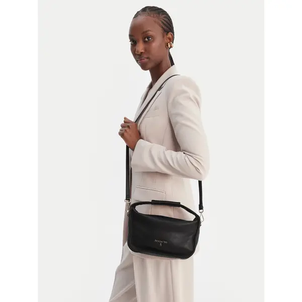PATRIZIA PEPE Torbica Patrizia Pepe 8B0316/L177-K103 Crna