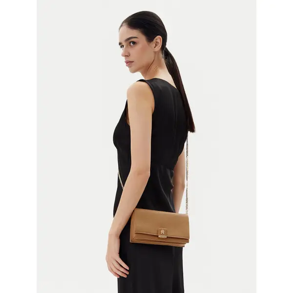Tommy Hilfiger Torbica Tommy Hilfiger Th Her Flap W/Chain AW0AW17403 Bež
