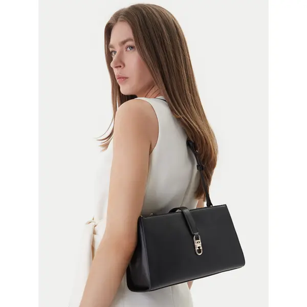 Tommy Hilfiger Torbica Tommy Hilfiger Th Libre Shoulder Bag AW0AW17718 Crna
