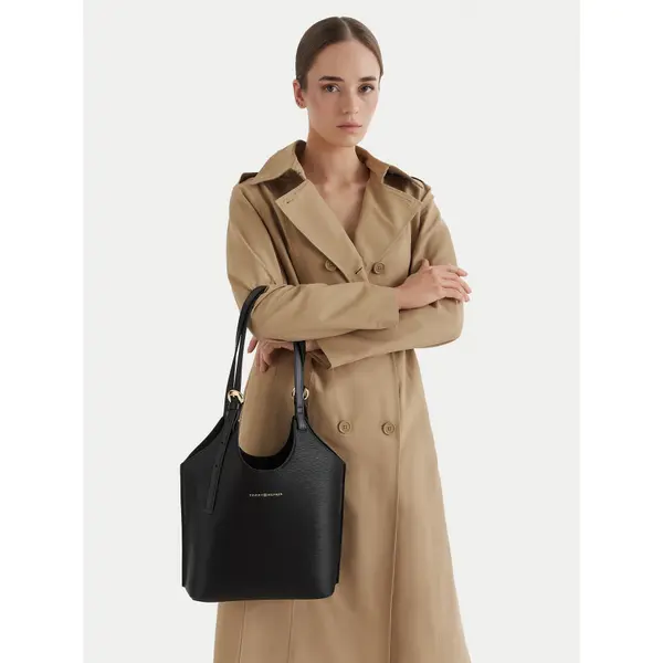 Tommy Hilfiger Torbica Tommy Hilfiger Th Modern Mini Tote AW0AW18617 Crna