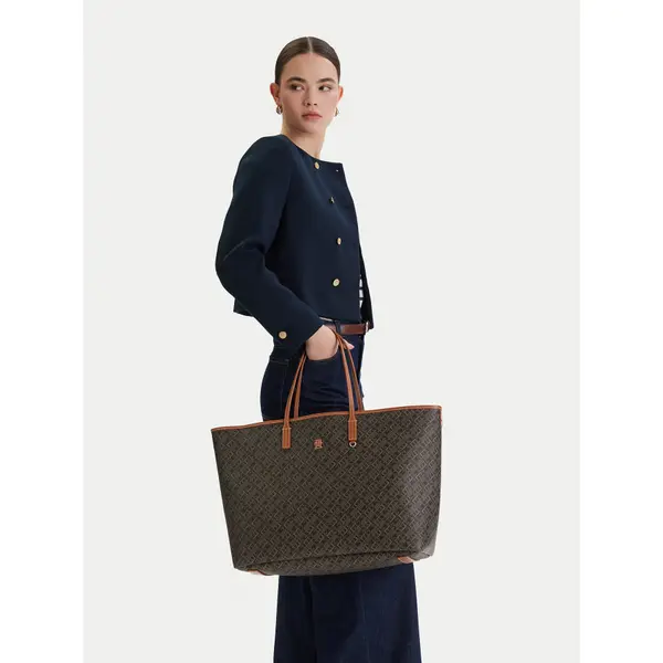 Tommy Hilfiger Torbica Tommy Hilfiger Th Monoplay Maxi Tote Le AW0AW18850 Crna