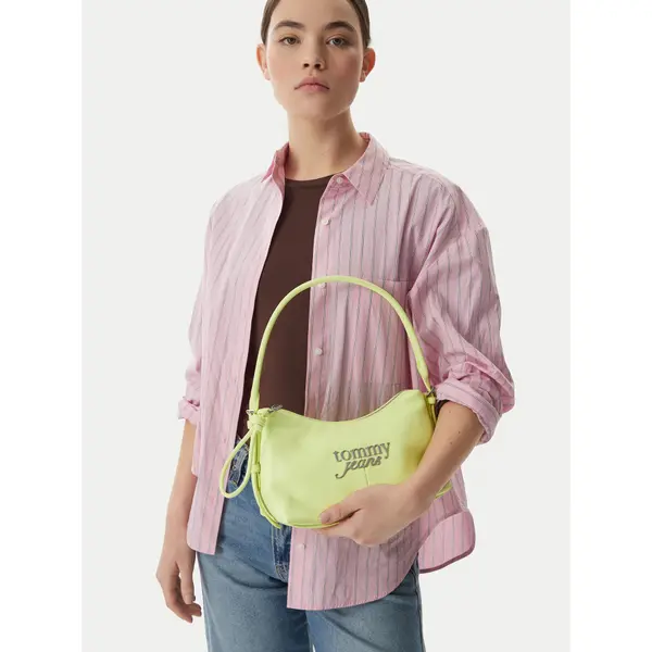 Tommy Jeans Torbica Tommy Jeans Metal Logo Shoulder Bag AW0AW18468 Zelena