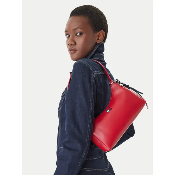 Tommy Jeans Torbica Tommy Jeans Tjw City Charm Shoulder Bag AW0AW18458 Crvena