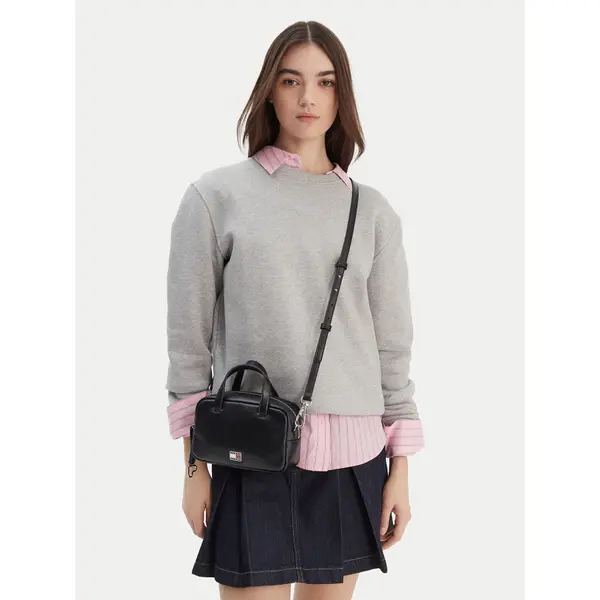 Tommy Jeans Torbica Tommy Jeans Tjw City Trunk Crossover AW0AW18084 Crna
