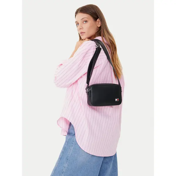 Tommy Jeans Torbica Tommy Jeans Tjw Cool Camera Bag AW0AW17872 Crna