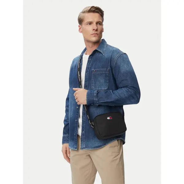 Tommy Jeans Torbica Tommy Jeans Tjw Ess Daily Crossover AW0AW18769 Crna