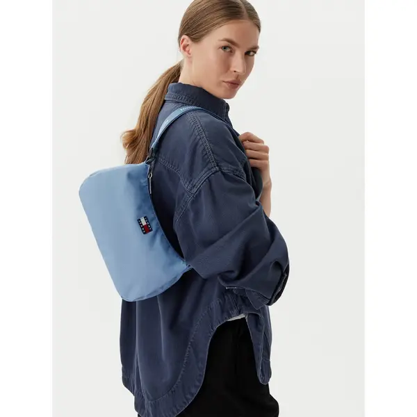 Tommy Jeans Torbica Tommy Jeans Tjw Ess Daily Shoulder Bag AW0AW18768 Svijetlo plava