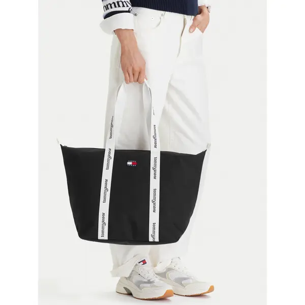 Tommy Jeans Torbica Tommy Jeans Tjw Ess Daily Tote AW0AW18461 Crna