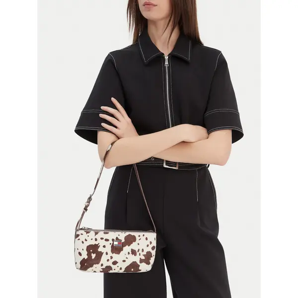 Tommy Jeans Torbica Tommy Jeans Tjw Must Cow Shoulder Bag AW0AW18061 Šarena