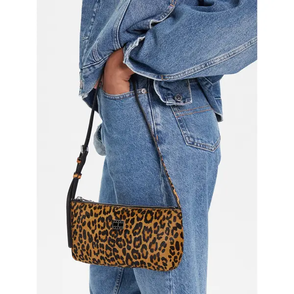Tommy Jeans Torbica Tommy Jeans Tjw Must Leopard Shoulder Bag AW0AW18008 Narančasta