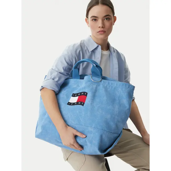 Tommy Jeans Torbica Tommy Jeans Wavy Flag Canvas Tote Bag AW0AW18466 Plava