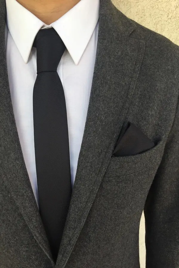dewberry 69641 Dewberry Mens Tie and Handkerchief Set-BLACK