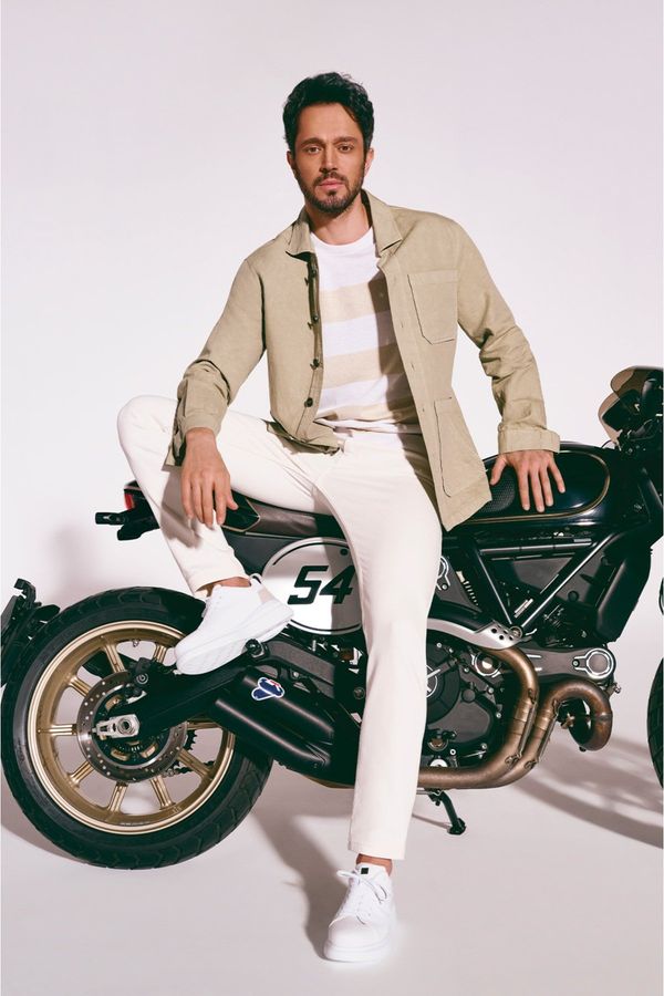 Avva Avva muška zelena ravna košulja od tri džepne platnene jakne