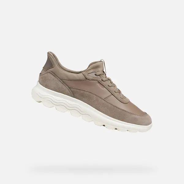 GEOX Beige women's sneakers Geox Spherica Plus - Women's